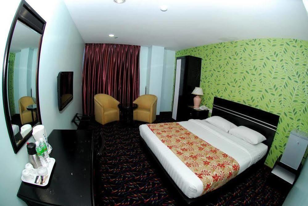 Bluebell Hotel スクダイ エクステリア 写真